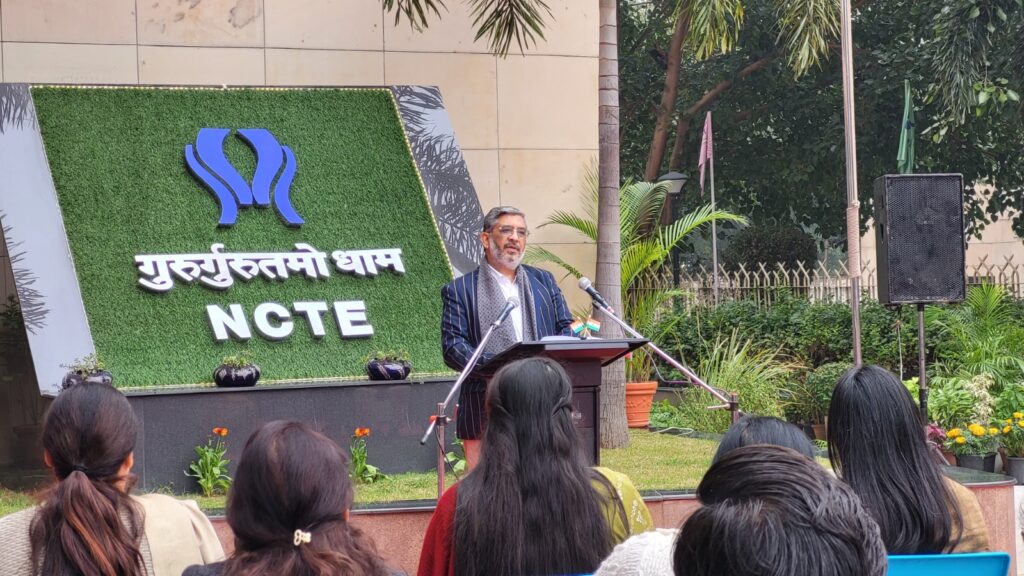 The National Council for Teacher Education (NCTE) has derecognised 2,962 teacher education institutions across India for non-compliance, affecting admissions for 2025–26. Learn more about the NCTE action and its impact.